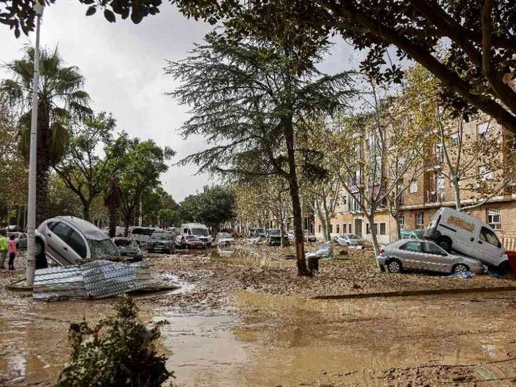 E sul maltempo in Spagna ora scoppia la polemica