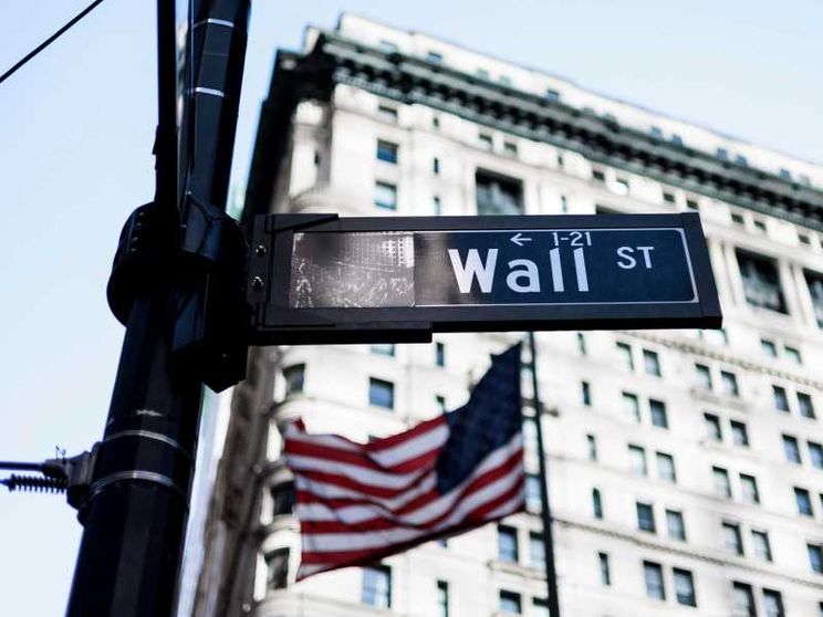 Lavoro fermo, Wall Street in altalena: un voto nel segno della volatilità