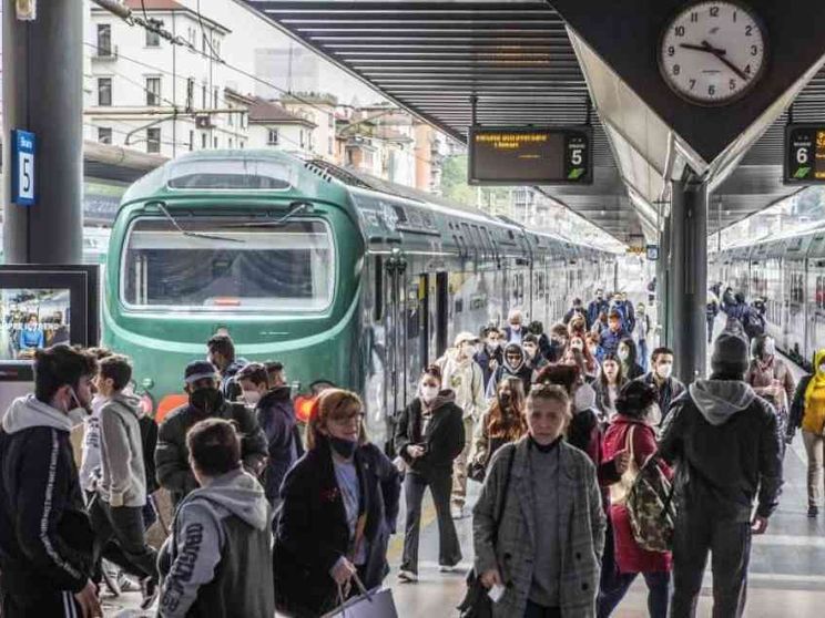 È l’anno record del trasporto ferroviario: sui treni 8 miliardi di passeggeri