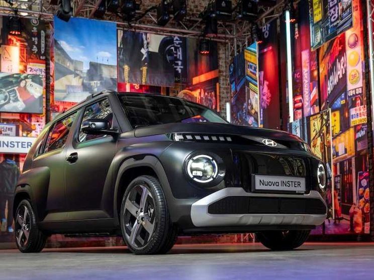 Ecco Inster, l'elettrica di Hyundai che punta sul K-Factor