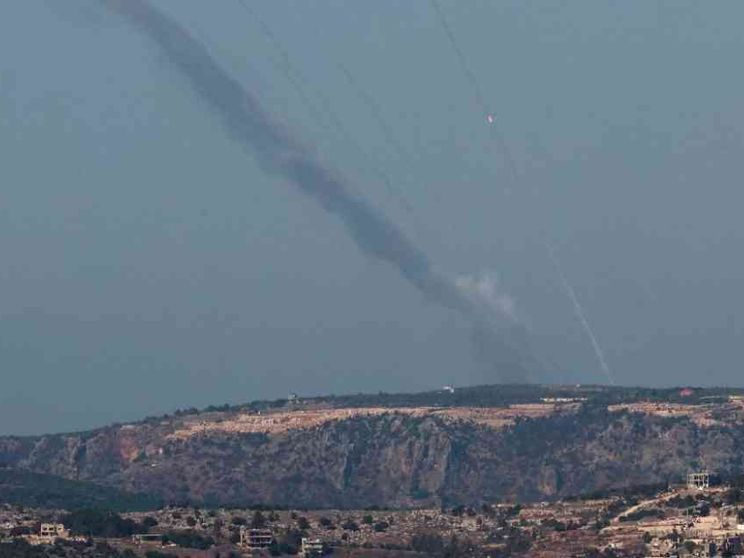 Hezbollah ha lanciato razzi dal Libano nel centro di Israele
