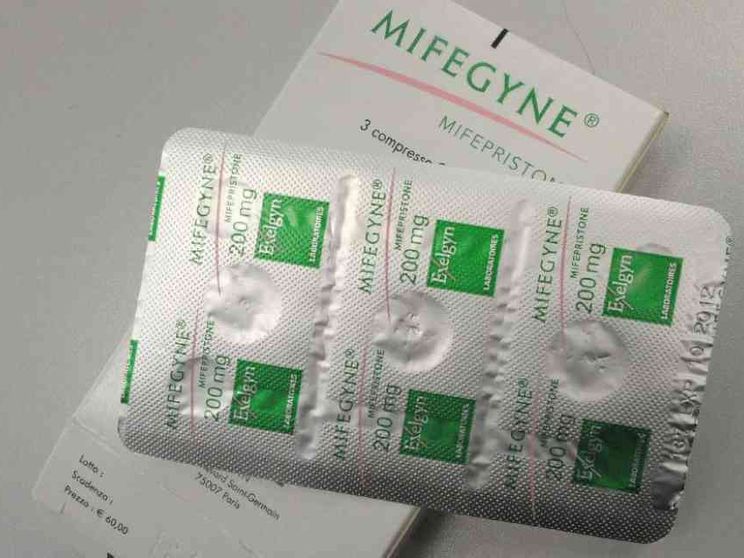 Sempre più pillole che nascondono gli aborti