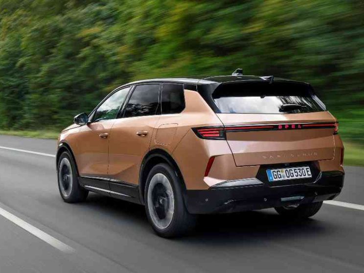 Grandland di nome e di fatto: Opel rilancia l'orgoglio tedesco