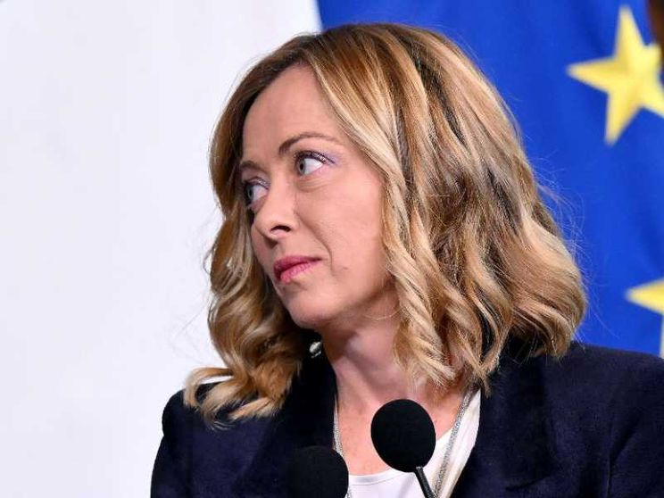 Meloni chiama Trump e punta tutto sulla carta Musk