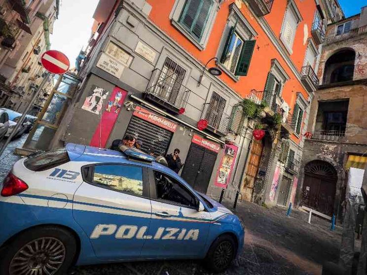 Il dramma e il dolore di Napoli: tre ragazzini uccisi in 17 giorni