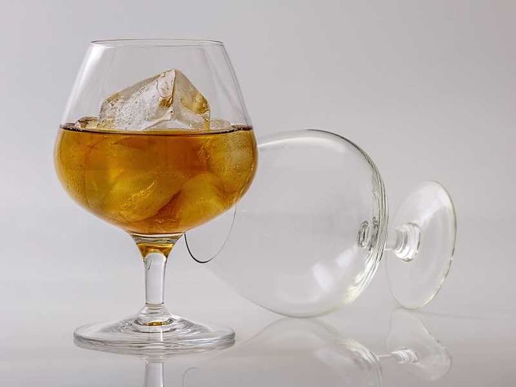 Dazi cinesi sul brandy europeo. Un colpo alla Francia