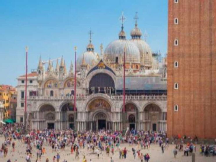 Turismo, «C’è un modello Italia tra enogastronomia e autenticità»