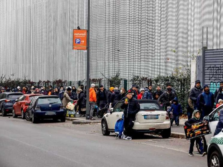 Il messaggio a Bruxelles: la crescita non basta contro la miseria