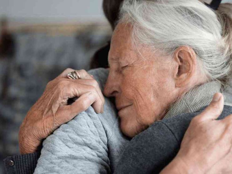 «Contro l'irregolarità un credito d'imposta per colf, badanti e tate»