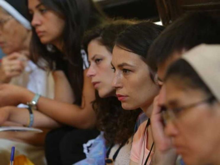 «La Chiesa ha bisogno di donne e uomini insieme, attratti dal Vangelo»