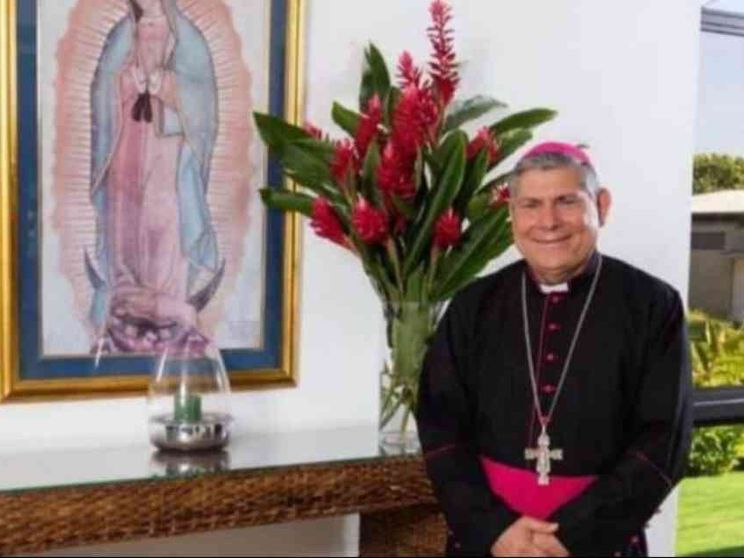 Il pugno di ferro di Ortega: espulso il presidente dei vescovi Herrera