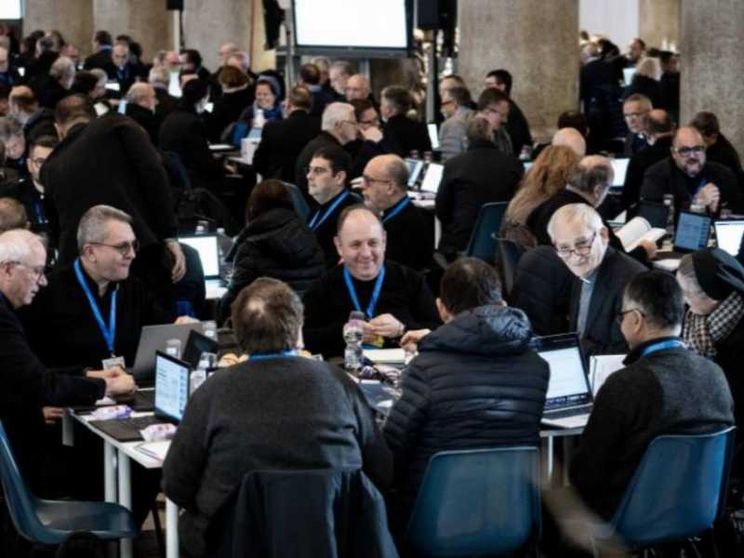I delegati: Chiesa esci dalla comfort zone