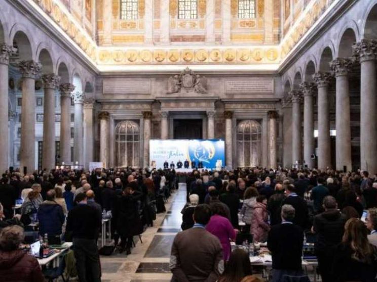 «Abusi: non distogliamo lo sguardo. Proviamo vergogna e rimorso»