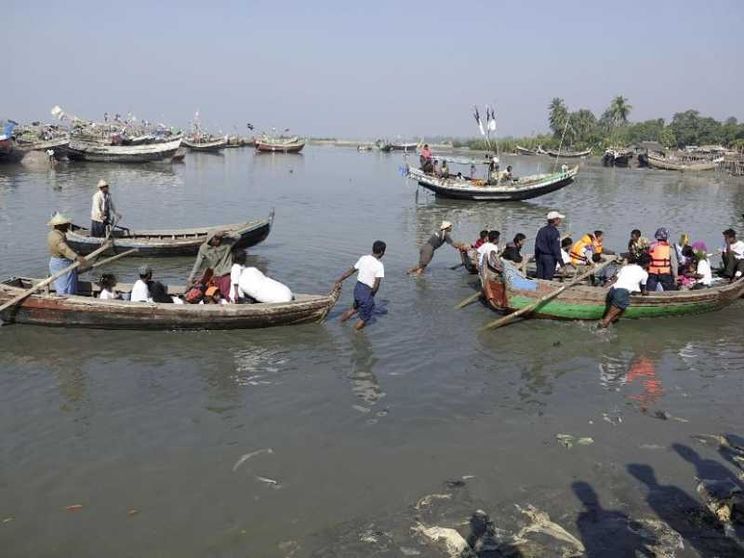 Un'altra tragedia nella fuga dei Rohingya: 171 annegati