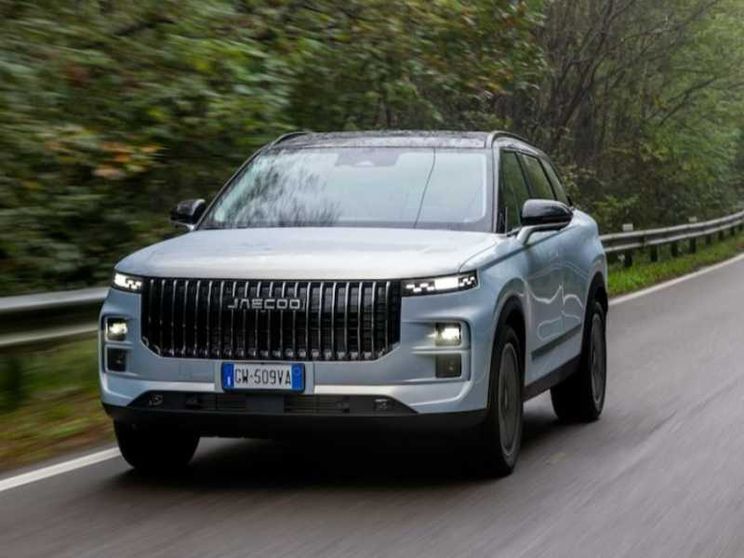 Taglia extra-large, prezzo interessante: ecco Jaecoo 7, il super Suv cinese