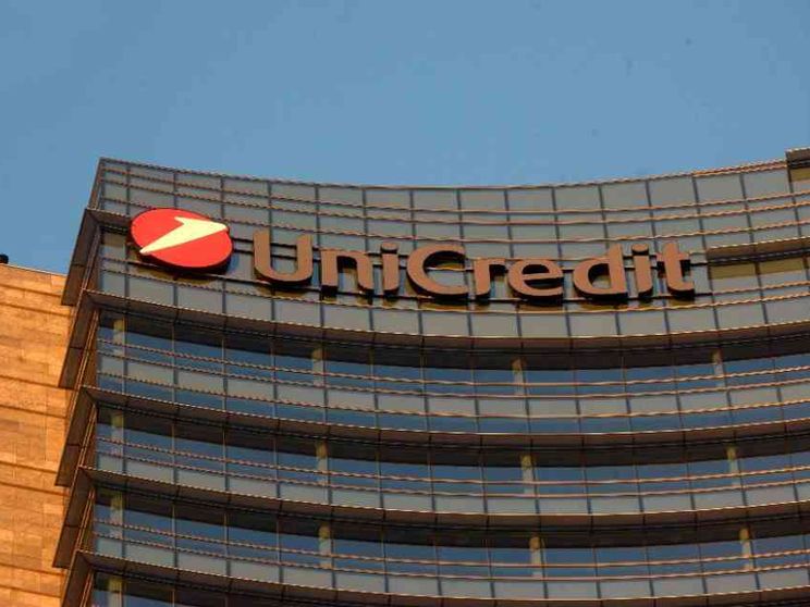 Unicredit all'attacco su Bpm: le reazioni di credito cooperativo e sindacati