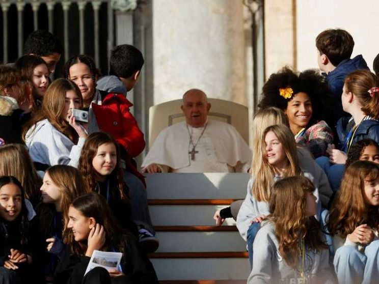 Il Papa: troppa la sofferenza in Ucraina e Terra Santa. Poi guarda alla Cina