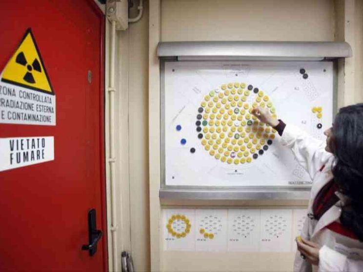 Tecnico contaminato da plutonio al centro di ricerca dell'Enea. «Nessun rischio»
