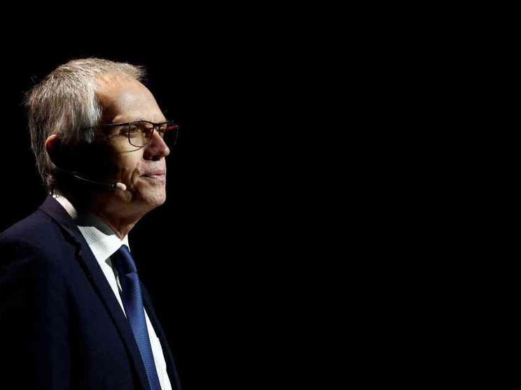 Stellantis fa -7% in Borsa dopo l'addio dell'ad Tavares. Parte il toto-nomine