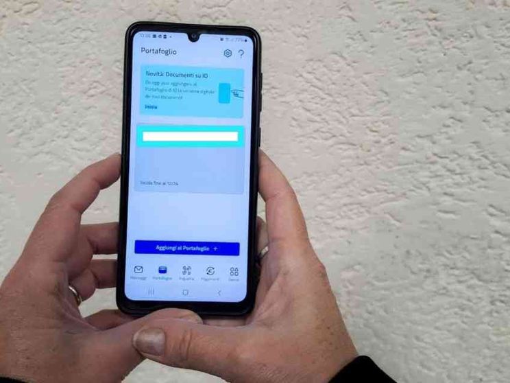 Documenti digitali su tutti i cellulari: ecco come li utilizzeremo