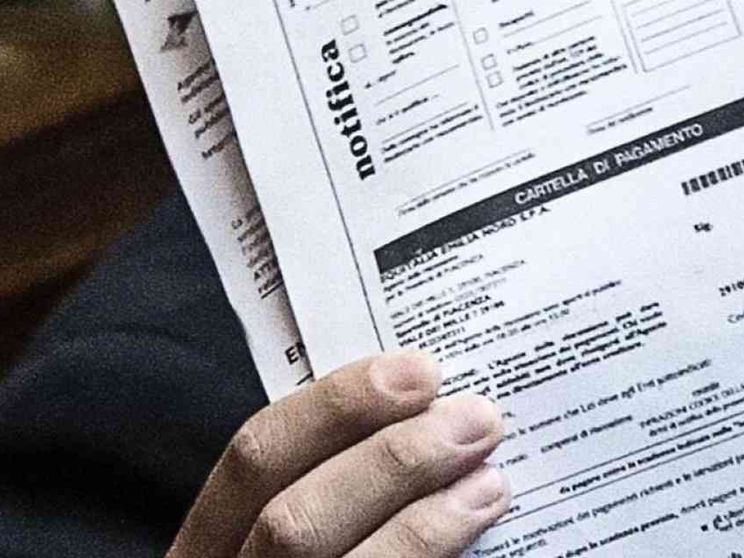 Salvini rilancia sulla rottamazione delle cartelle