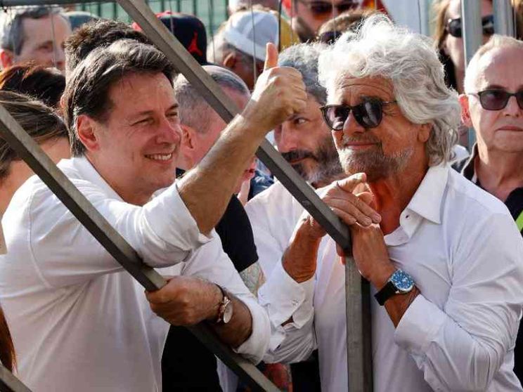 Addio a Grillo. Anche il secondo voto dà ragione a Conte