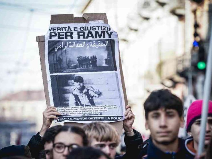 Indagati per falso due carabinieri dell'inseguimento a Ramy, morto al Corvetto