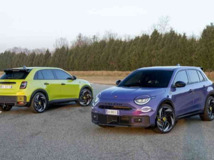 Abarth 600e, come punge la piccola più potente di sempre