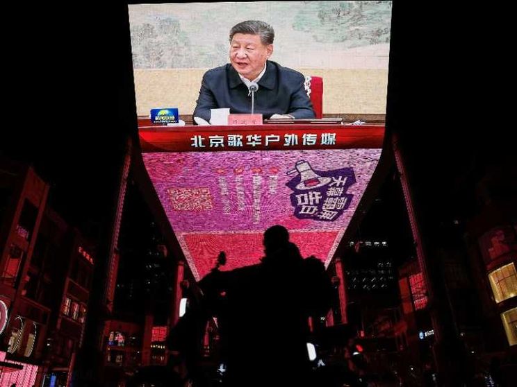 Xi non andrà a Washington. E purga l'esercito