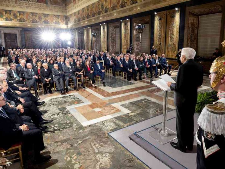 Mattarella: «Astensionismo, senza popolo una democrazia di fantasmi»