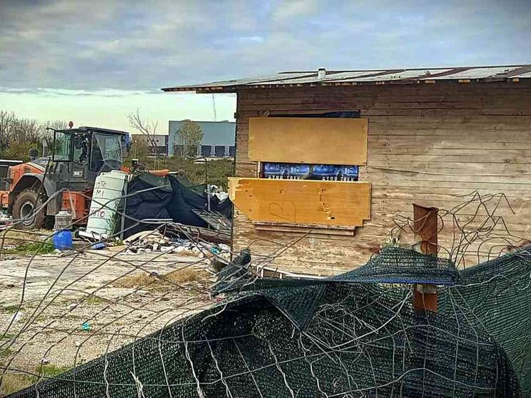 Guidonia, sgombero forzato di campo rom. Alla vigilia di Natale e del Giubileo