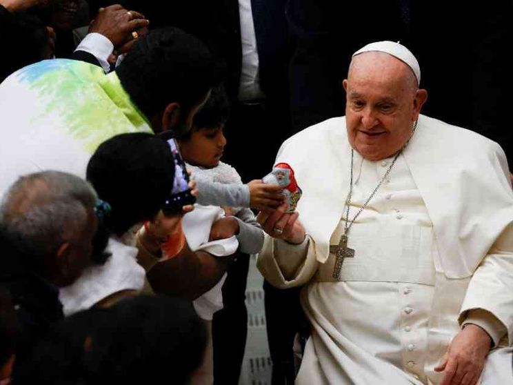 Il Papa alla Curia Romana: dobbiamo essere uomini e donne benedicenti