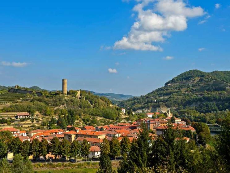 Ai dipendenti un bonus da 500 euro. Ma solo per i negozi del borgo