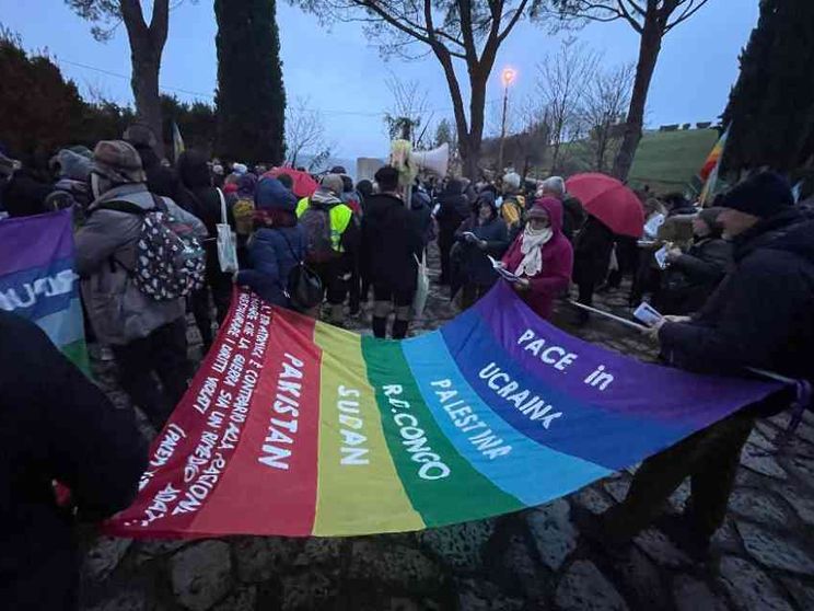 La 57esima Marcia della pace: a Pesaro si tiene accesa la speranza