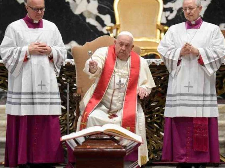 Re: «Il cardinale Amato uomo di saggezza e di dottrina»