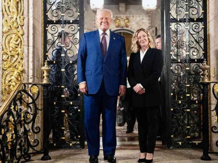 Meloni e Trump «pronti a lavorare assieme»: di cosa hanno parlato