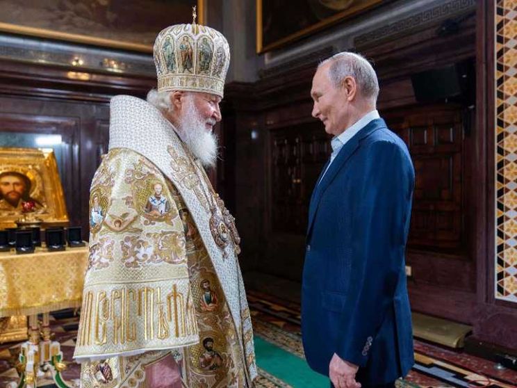 Gli ortodossi celebrano il Natale. Kirill: l'Occidente ci odia