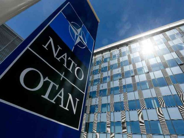 Trump “chiede” il 5% del Pil in armi: l'Italia dovrebbe triplicare la spesa