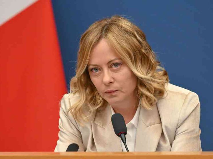 Meloni: «No a lettera scarlatta su Musk». Rizzi a capo del Dis