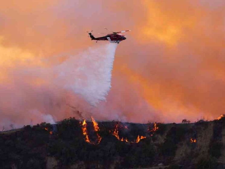 A Los Angeles si aggrava il bilancio degli incendi