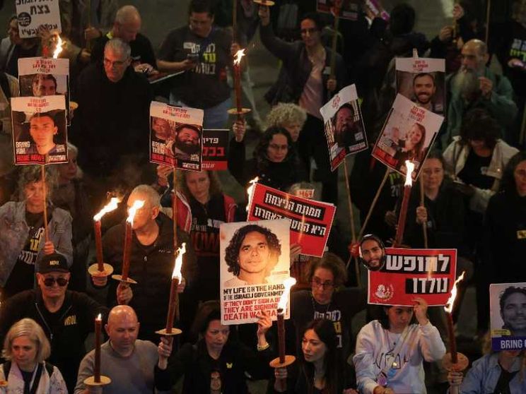 Kfir e Ariel con mamma Shiri: chi potrebbero essere i primi ostaggi liberati