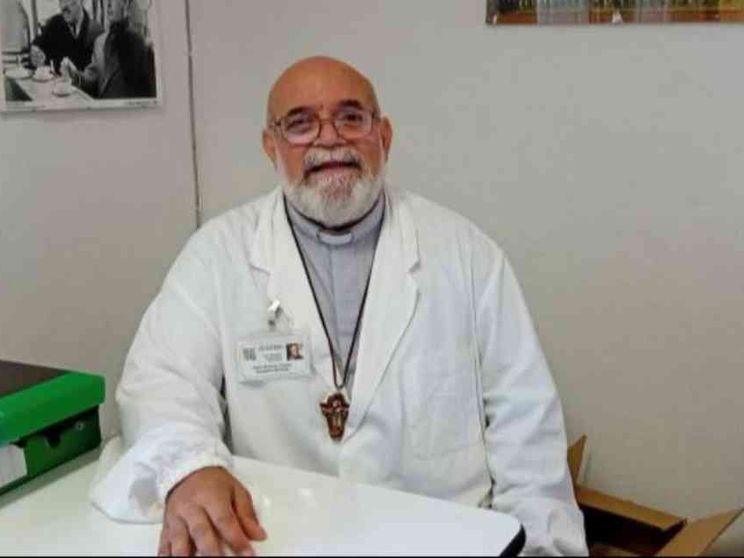 Con padre Vincenzo la Rsa si fa comunità