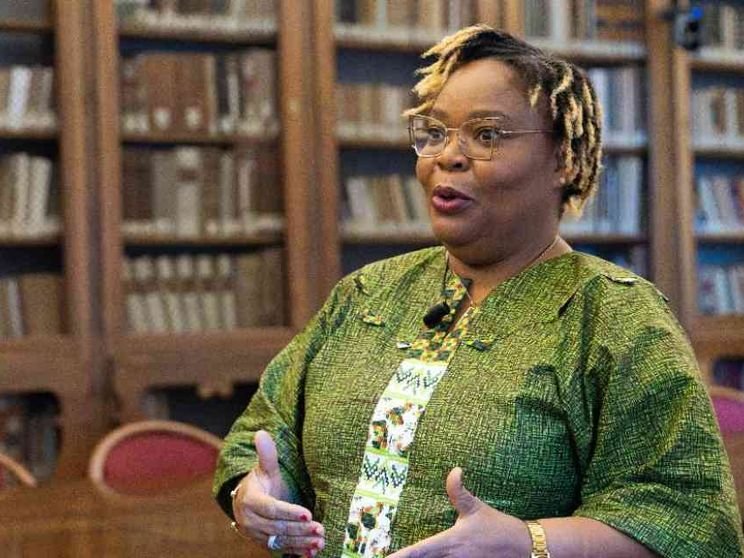 La Nobel Gbowee: la pace si fa con istruzione e lavoro