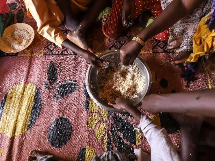 Più di tre miliardi di persone vivono sotto la soglia di povertà