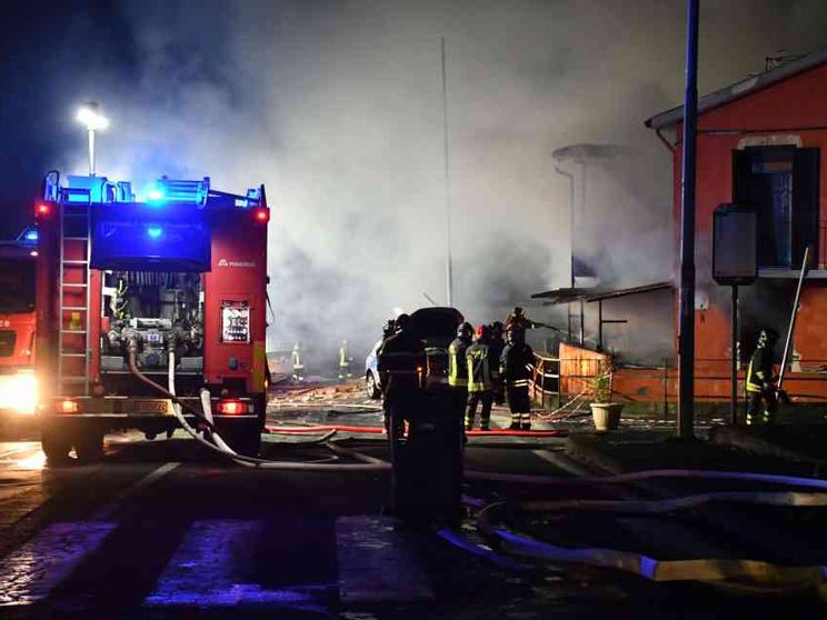Cosa si sa finora dell'esplosione che ha fatto crollare una palazzina