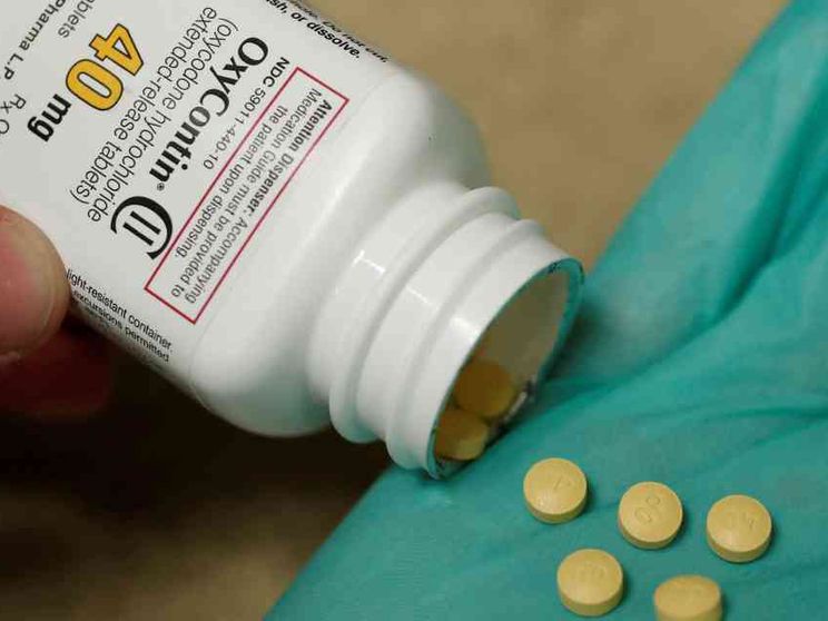 Oppiodi, Purdue raggiunge l'accordo: pagherà 7,4 miliardi alle vittime