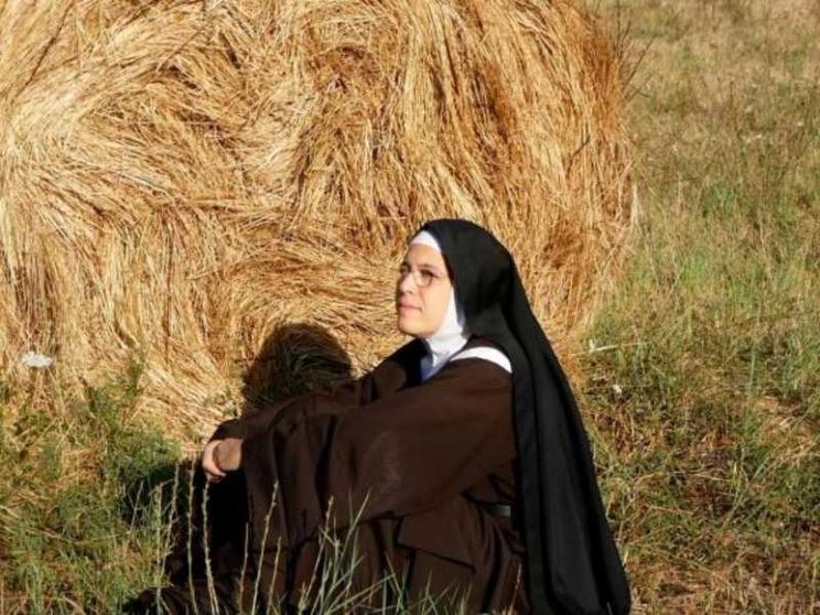 La suora con la sclerosi multipla: vorrei essere un segno di speranza