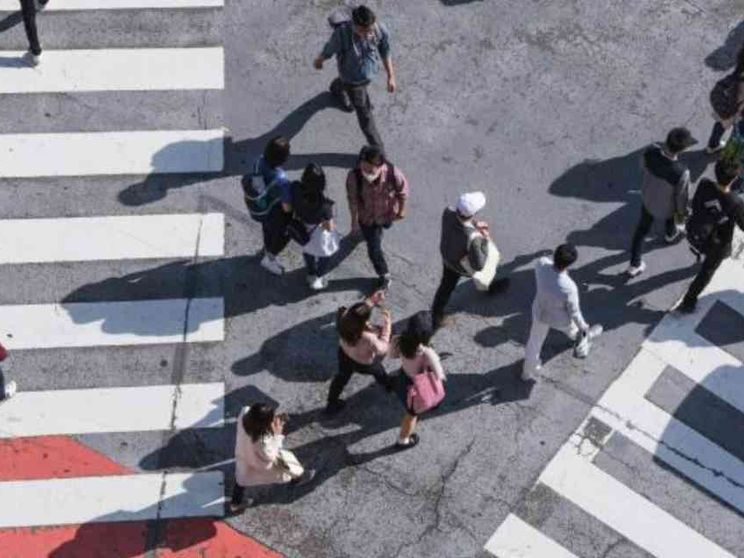 Nei Paesi dove si vive di più i poveri muoiono prima, ma non è colpa loro