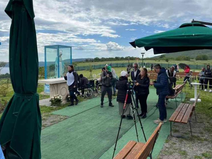 Trevignano Romano, esami sul sangue della statua: «È di Gisella Cardia»