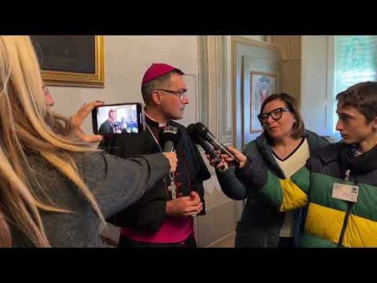 L’arcivescovo di Firenze: la priorità non è come morire, ma proteggere la vita
